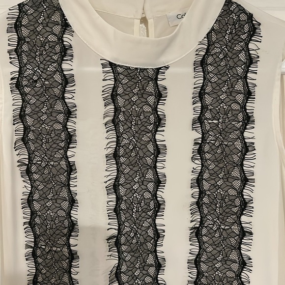 Black and white blouse - Picture 2 of 6